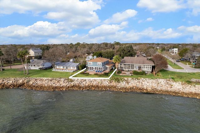 232 Garfield Street, La Porte, TX 77571