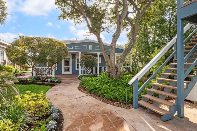 232 Garfield Street, La Porte, TX 77571