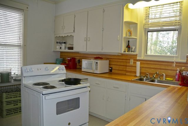 900 High Street, Farmville, VA 23901