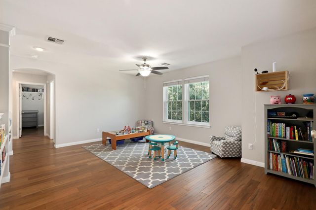 18121 Whitewater CV, Round Rock, TX 78681