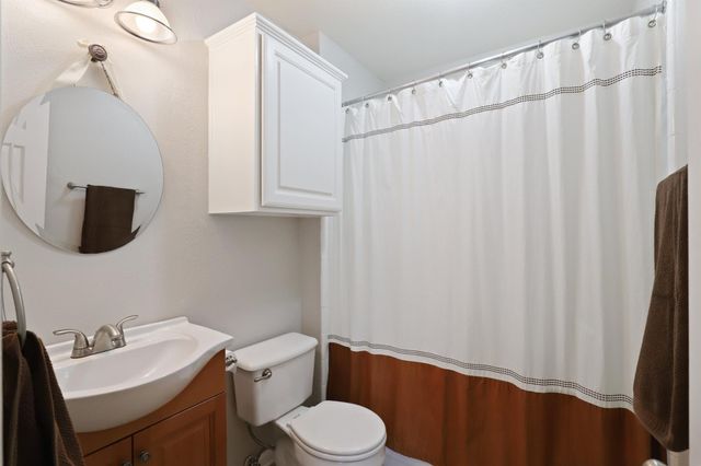 18121 Whitewater CV, Round Rock, TX 78681