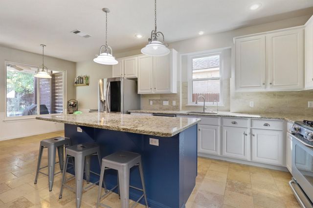 18121 Whitewater CV, Round Rock, TX 78681