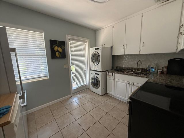 2159 10th Ave None, Vero Beach, FL 32960