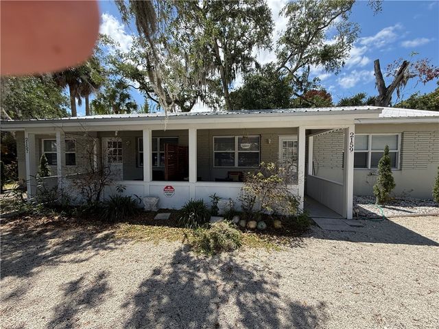 2159 10th Ave None, Vero Beach, FL 32960