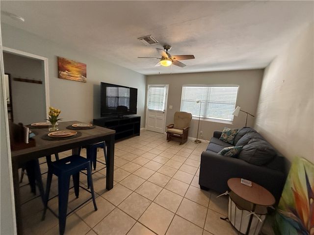 2159 10th Ave None, Vero Beach, FL 32960