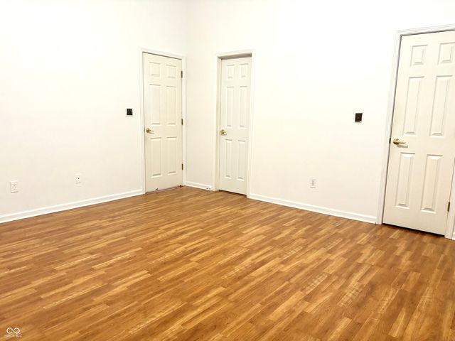 937 Ellington Circle, Greenwood, IN 46143