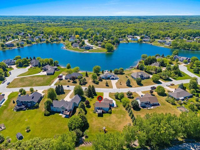 3054 SEAFARER WAY, Suamico, WI 54173