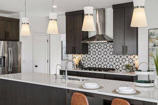 5028 Airlake Draw, Woodbury, MN 55129