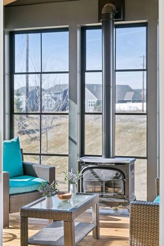 5028 Airlake Draw, Woodbury, MN 55129