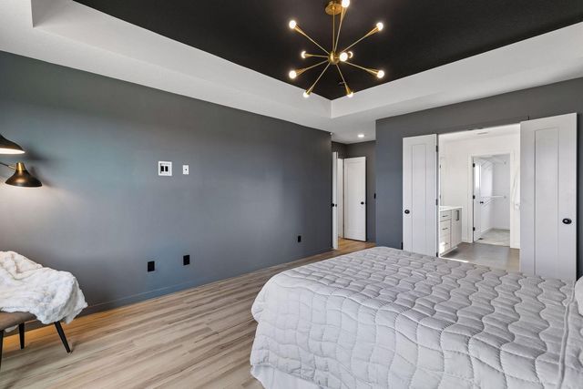 5028 Airlake Draw, Woodbury, MN 55129