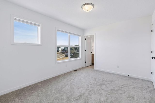 5028 Airlake Draw, Woodbury, MN 55129