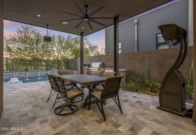 37200 N CAVE CREEK Road 1051, Scottsdale, AZ 85262