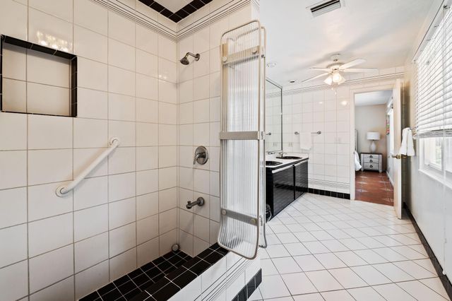 4620 NE 25th Ave, Fort Lauderdale, FL 33308