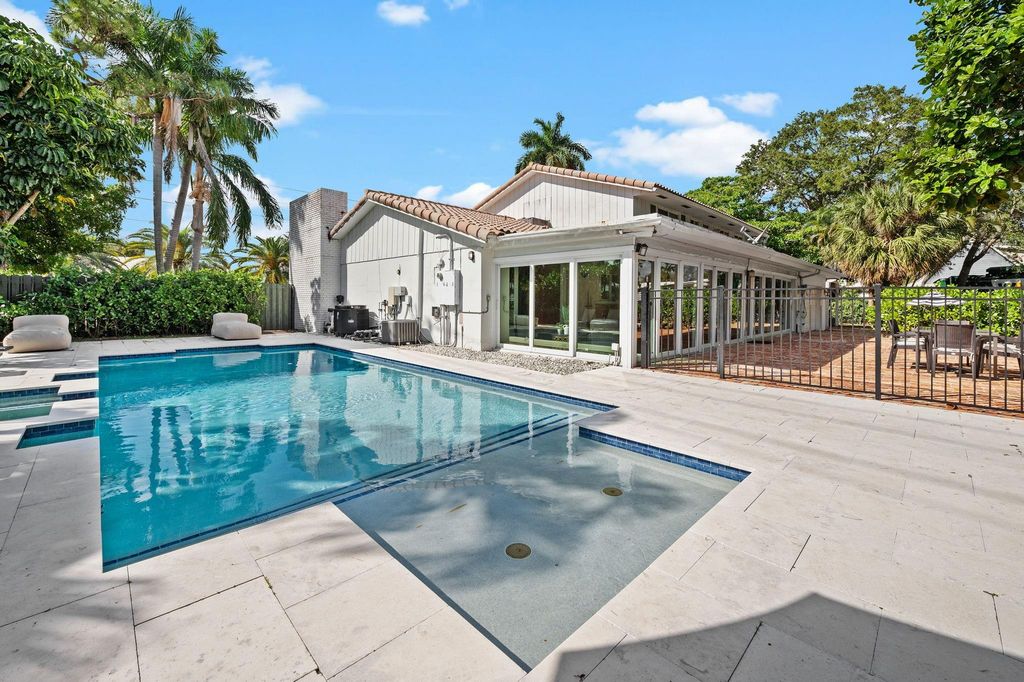 4620 NE 25th Ave, Fort Lauderdale, FL 33308