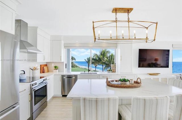 350 S Beach Road 401, Tequesta, FL 33469