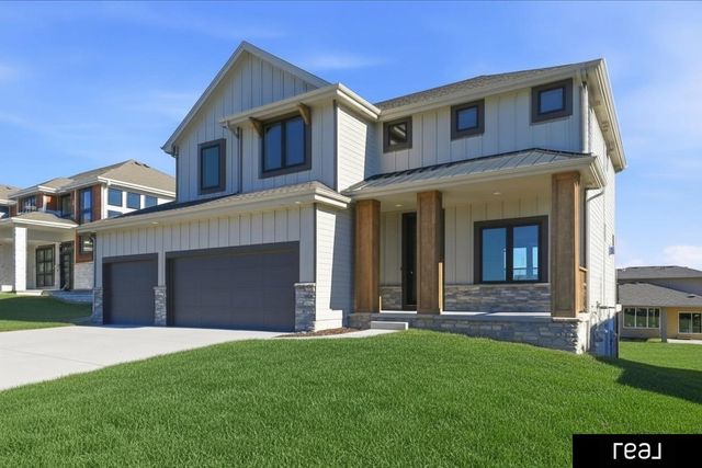 10415 S 191 Avenue, Omaha, NE 68136