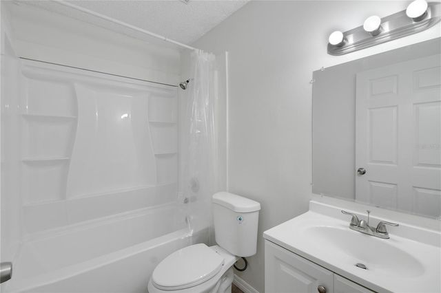 1229 PADGETT CIRCLE, Lady Lake, FL 32159