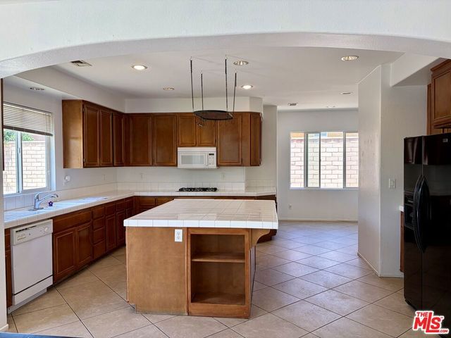41183 BANK Court, Indio, CA 92203