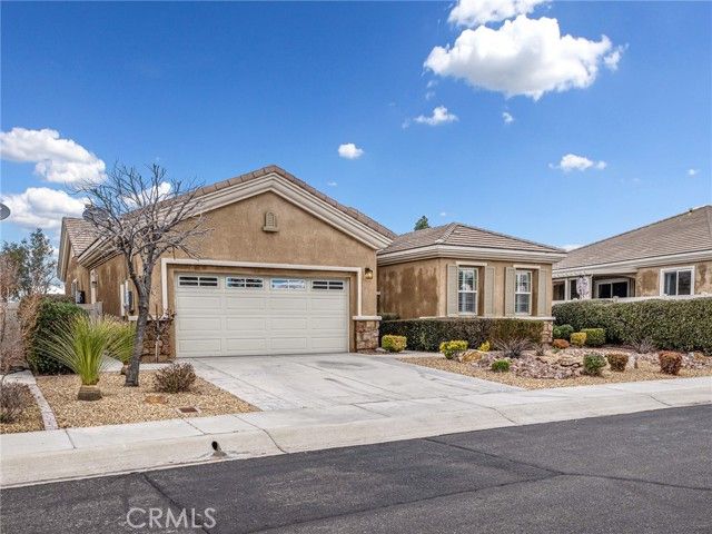 19420 Verbena Street, Apple Valley, CA 92308