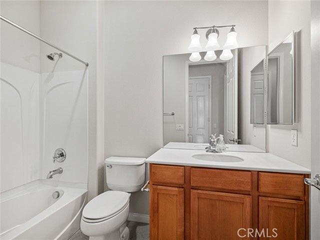 19420 Verbena Street, Apple Valley, CA 92308