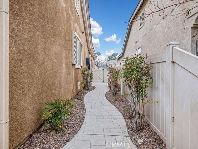 19420 Verbena Street, Apple Valley, CA 92308