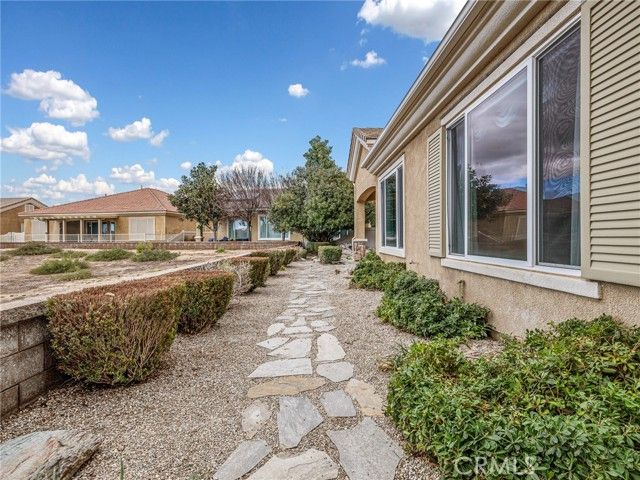 19420 Verbena Street, Apple Valley, CA 92308