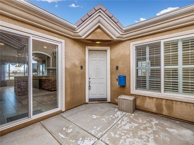 19420 Verbena Street, Apple Valley, CA 92308