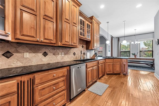 7008 W Inglewood Court, Rogers, AR 72758