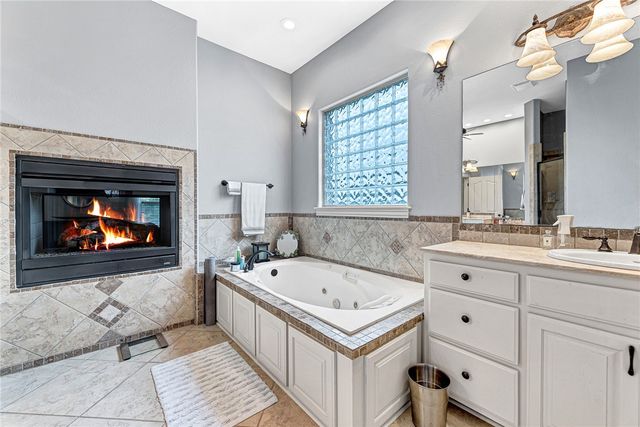 7008 W Inglewood Court, Rogers, AR 72758