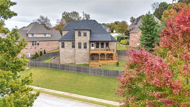 7008 W Inglewood Court, Rogers, AR 72758