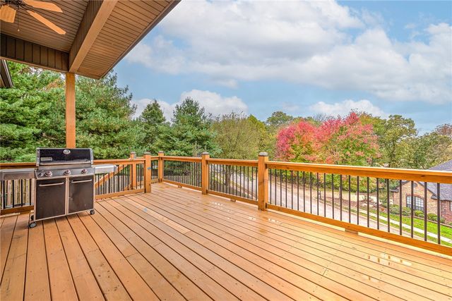 7008 W Inglewood Court, Rogers, AR 72758