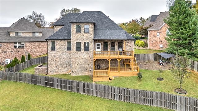 7008 W Inglewood Court, Rogers, AR 72758
