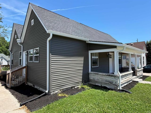 1307 19th Street, Bedford, IN 47421