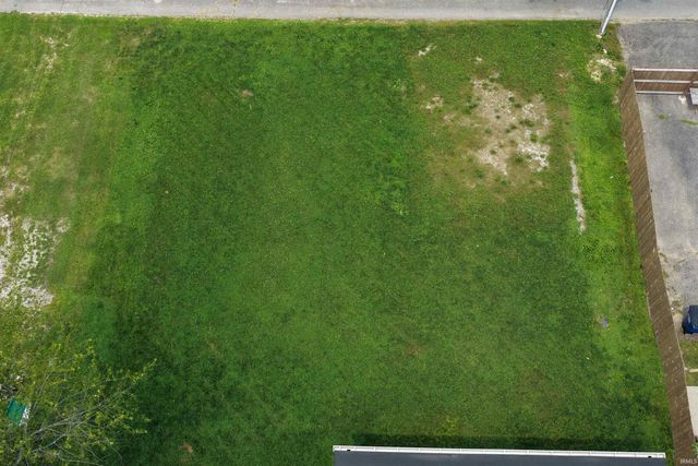 1307 19th Street, Bedford, IN 47421