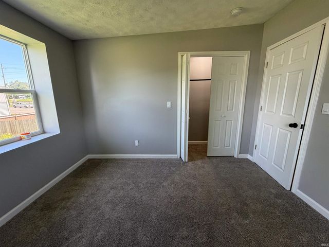1307 19th Street, Bedford, IN 47421
