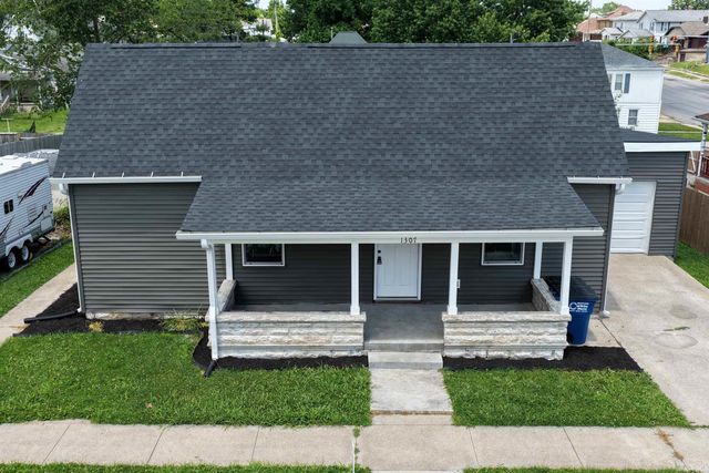 1307 19th Street, Bedford, IN 47421