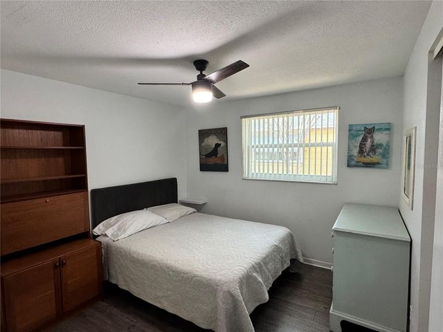 6550 3RD AVENUE S, St Petersburg, FL 33707