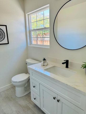 537 7th Avenue, Menlo Park, CA 94025
