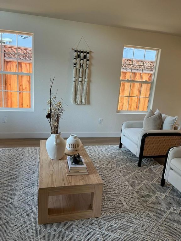 Image 35 of property listing at 537 7th Avenue, Menlo Park, CA 94025