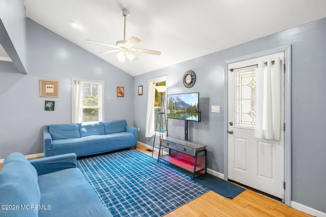 389 Bay Avenue, Tuckerton, NJ 08087