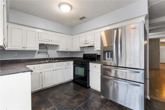 9450 Scenic Hills Drive, Semmes, AL 36575