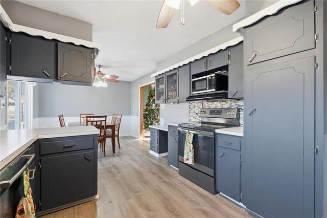 7710 Speaker Road, Kansas City, KS 66111