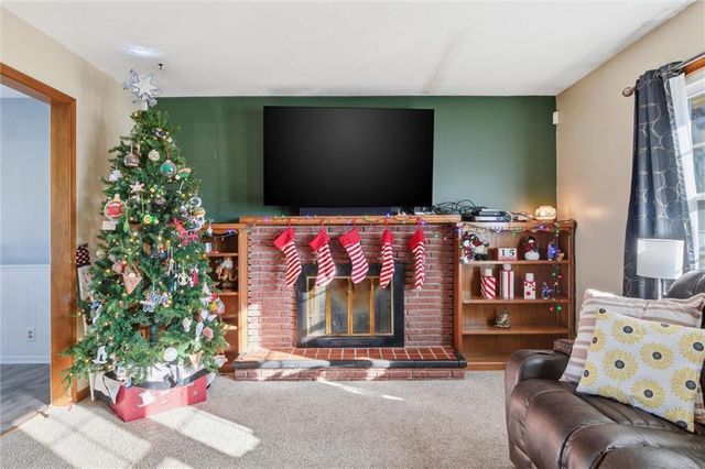 7710 Speaker Road, Kansas City, KS 66111