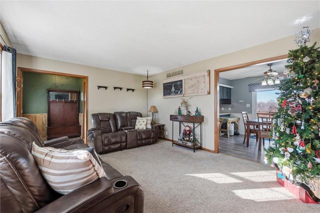 7710 Speaker Road, Kansas City, KS 66111