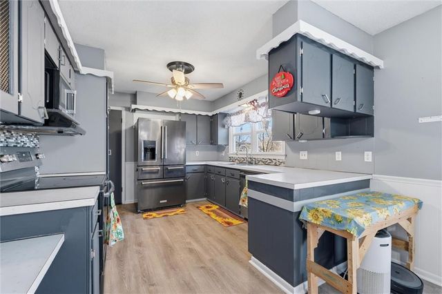 7710 Speaker Road, Kansas City, KS 66111