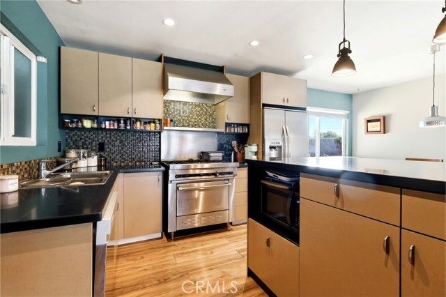 1403 N Tulare, Upland, CA 91786