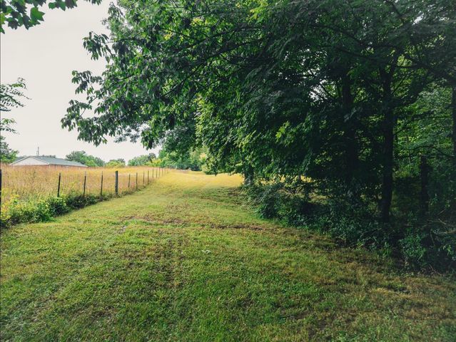 7447 Greer Rd, N, Goodlettsville, TN 37072