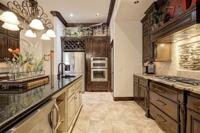 4520 Black Horse Road, Norman, OK 73072