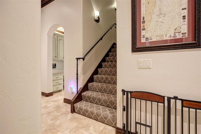 4520 Black Horse Road, Norman, OK 73072