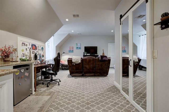 4520 Black Horse Road, Norman, OK 73072
